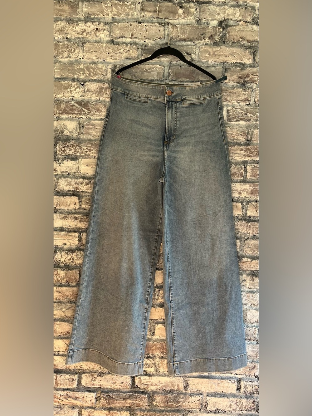 LC Lauren Conrad Light Blue Wide-Leg Jeans New with Tags Smoke & pet free home - Picture 3 of 13